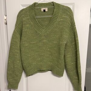 Universal Thread Olive V-Neck Sweater